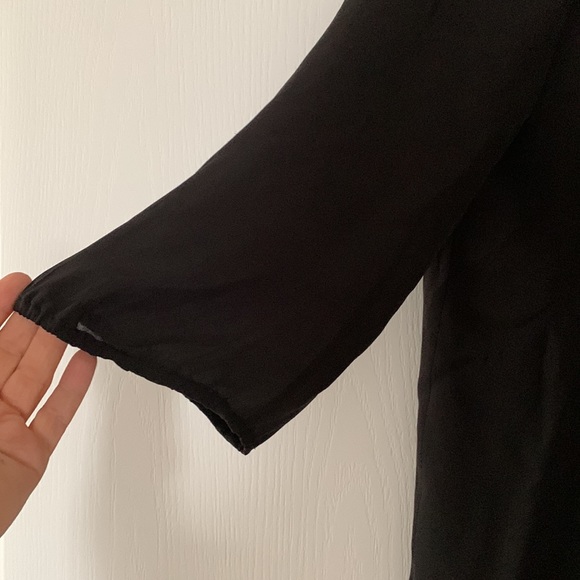 EUC 100% silk Joie blouse - Picture 3 of 7